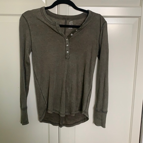 Arie long sleeve - Picture 1 of 2